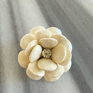 White Flower Ring Vintage